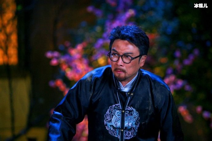 香港演员刘松仁，曾出演《步步惊心》康熙皇帝