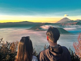 【蜗牛电竞】撒狗粮啦！GALA女友分享两人印尼旅游照：Bromo一下