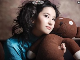 【蜗牛电竞】刘亦菲提名土星奖最佳女主角，年少成名如今红到国外