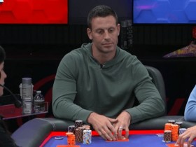【EV扑克】话题 | Garrett Adelstein重返扑克赛场，玩心大起用J-4诈唬Persson【蜗牛电竞】